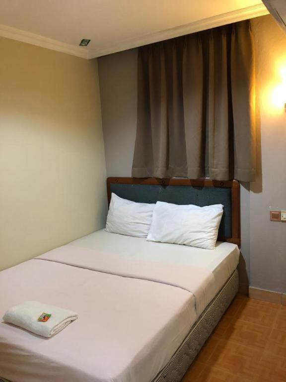 Hotel Perdana Lawas Exteriör bild