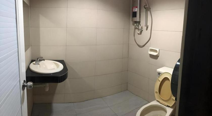 Hotel Perdana Lawas Exteriör bild