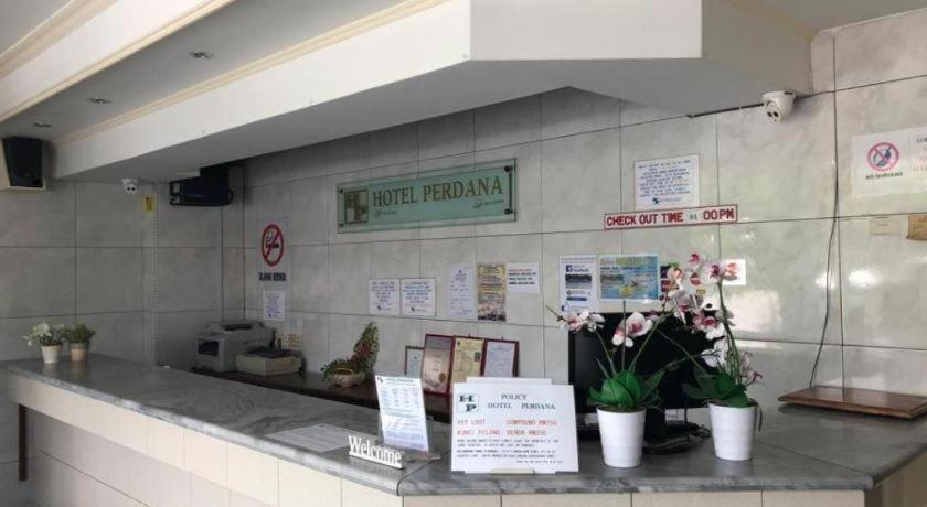 Hotel Perdana Lawas Exteriör bild